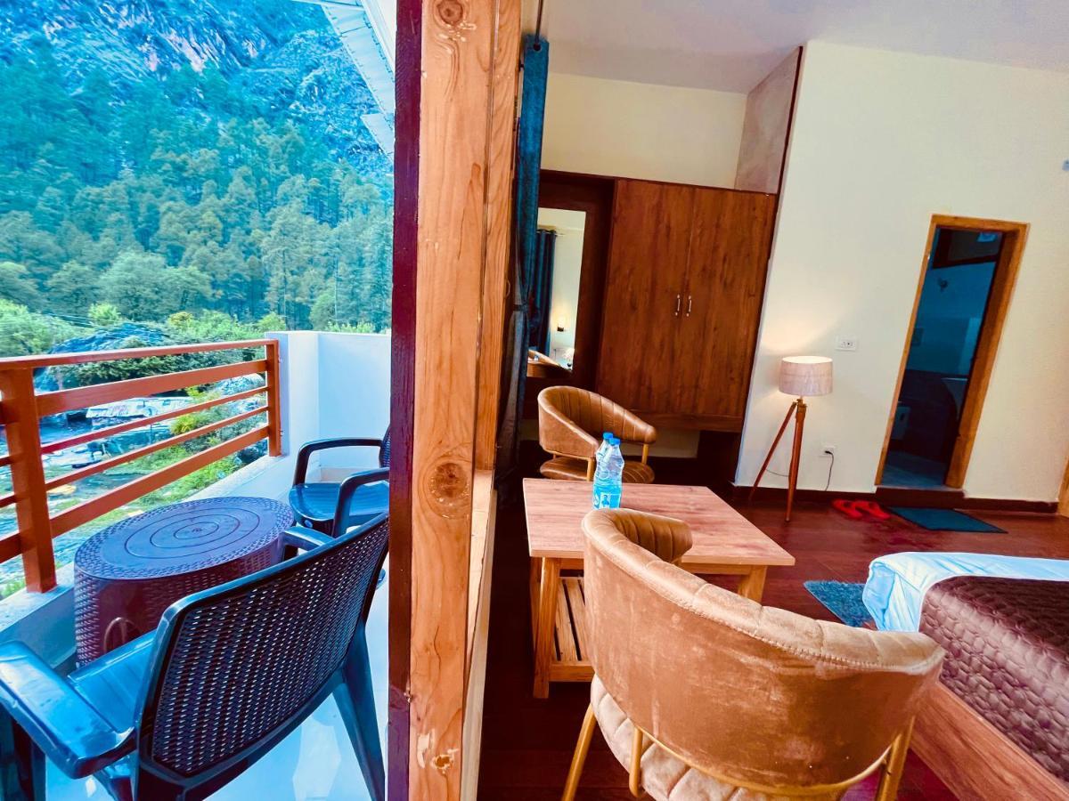 Hotel Winterline, Kasol Eksteriør bilde